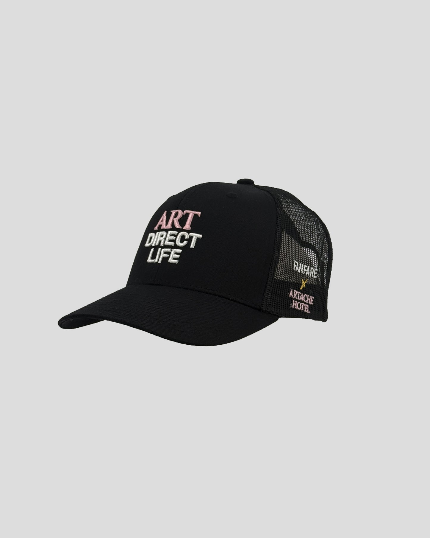 ART DIRECT LIFE Black Sporty Trucker Hat