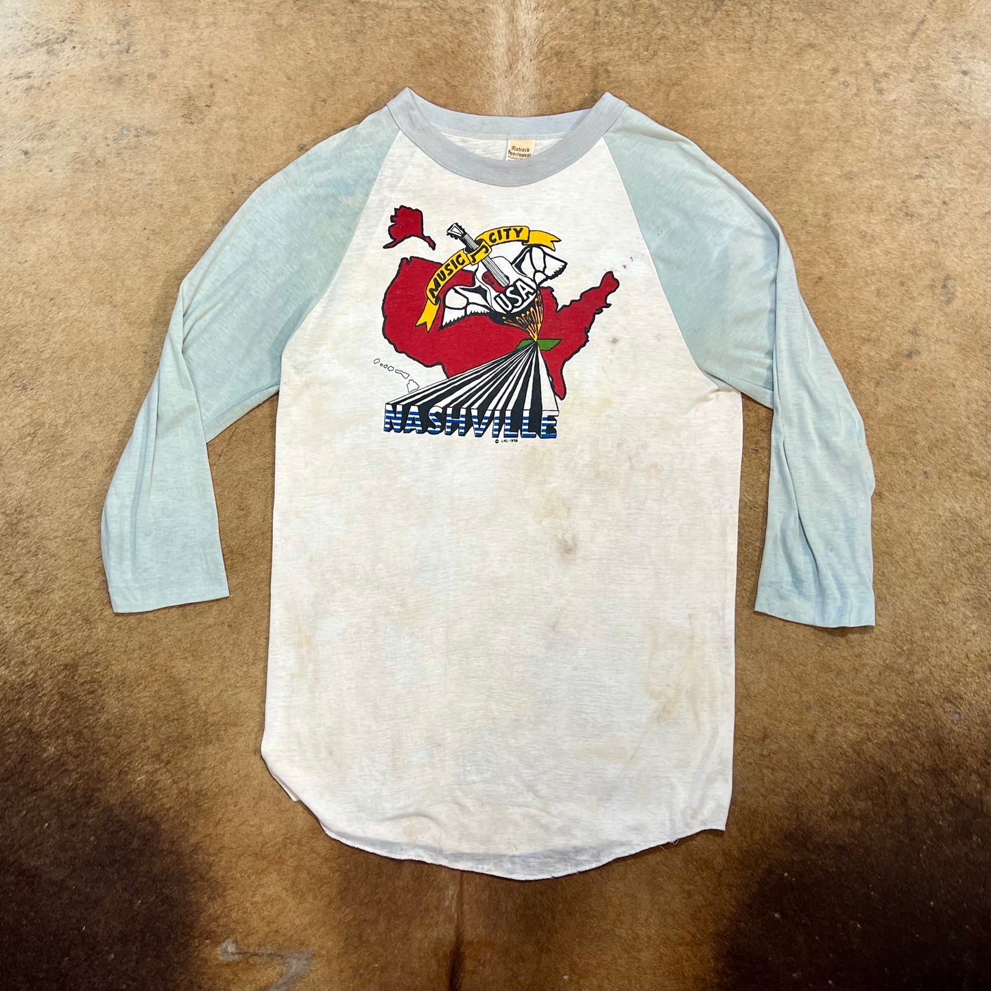 Vintage Baseball Style Nashville T-Shirt - MED
